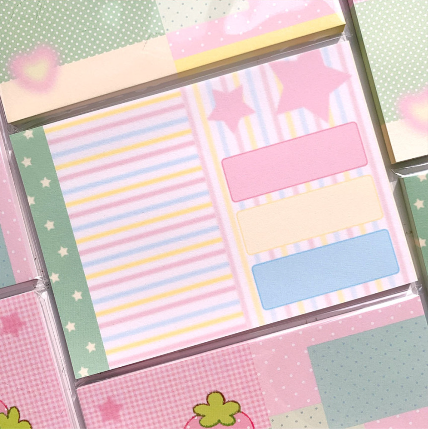 [PK30] Pinkrue Strawberry Patch/Rainbow Mochi Background Big Memo Pad (options)