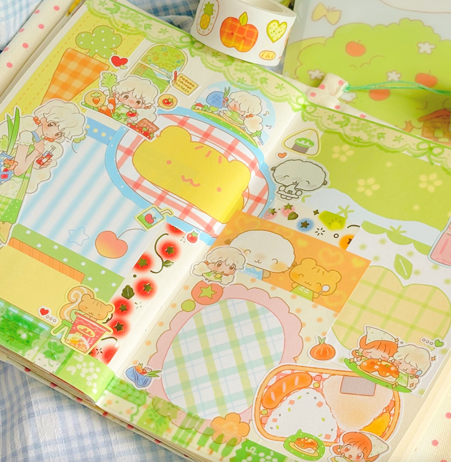 [CW113] Cotton World 'Green Grape' Lace Diecut Masking Tape 17mm x 5m