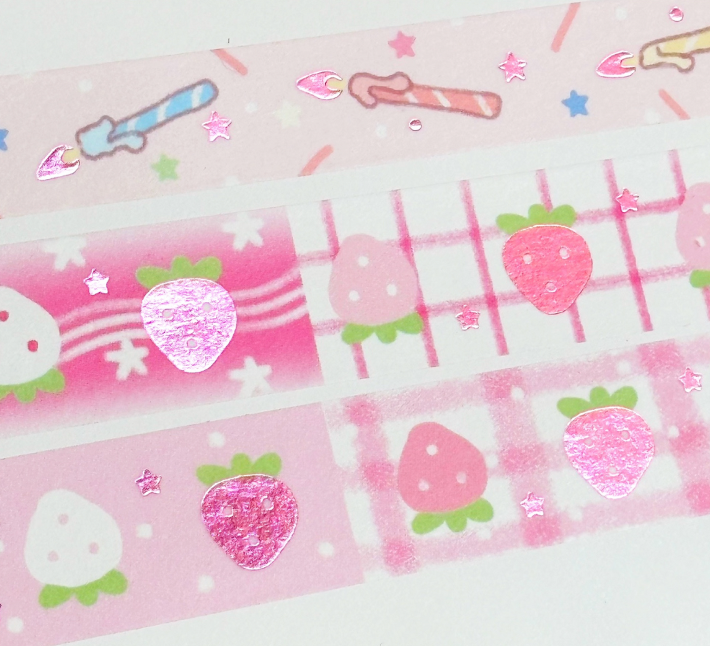 [CW106] Cotton World 'Strawberry Block' Foil Masking Tape 20mm x 5m