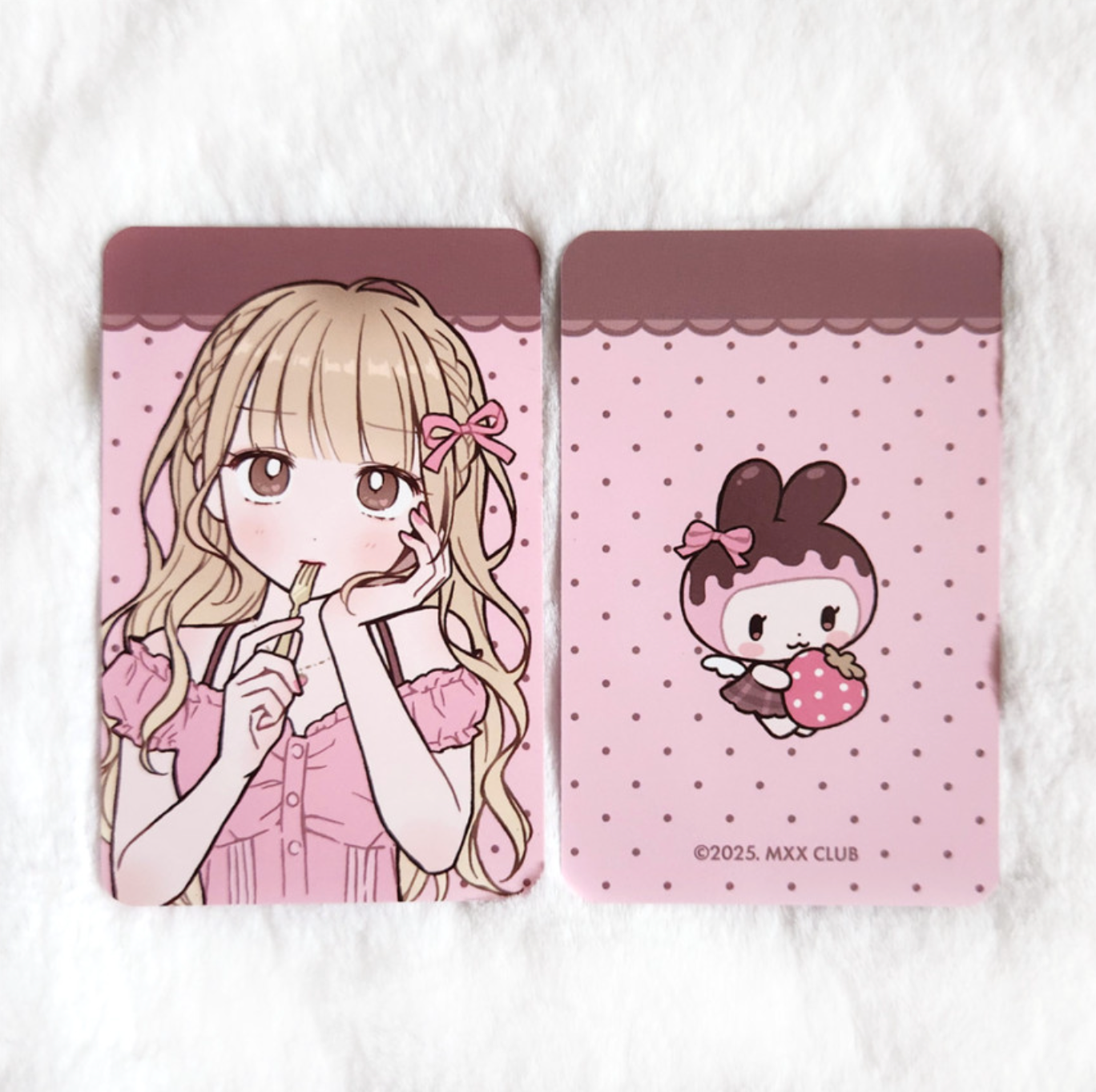 [MX83] Maxxie Club 'Strawberry Chocolate' Photocard