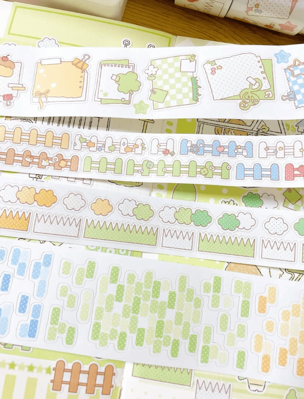 [DC193] NEW Danchoo 'Dotted Brick Wall' Memo Kisscut Masking Tape - Danchoo__korean_sticker_stationery